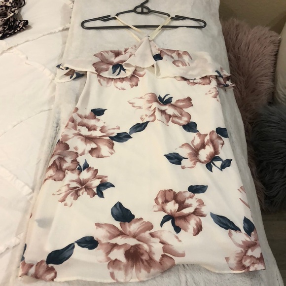 Floral Dress - Picture 2 of 4